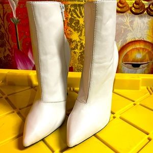 Freddie white capretto